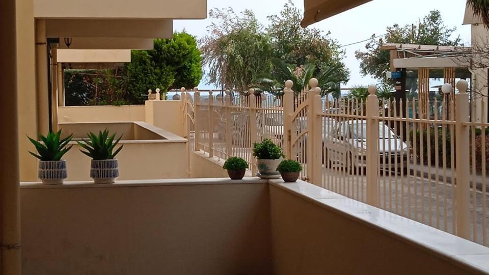 Vila Aqua Vista Casa At Xylokastro Exteriér fotografie
